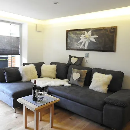 Leos Alpenblume Inklusive Sommer Bergbahnticket Appartement *