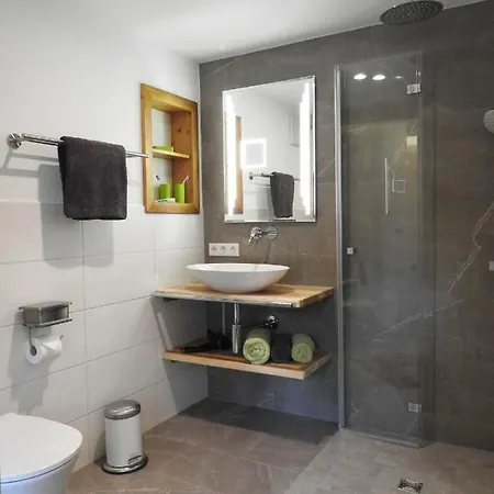 Leos Alpenblume Inklusive Sommer Bergbahnticket Appartement *